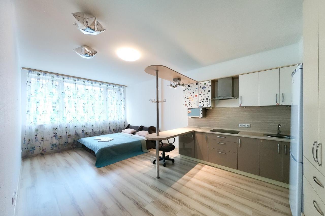 Apartment Artek JJekaterinburg Eksteriør billede