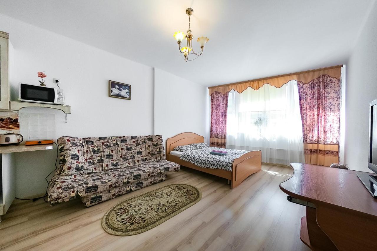 Apartment Artek JJekaterinburg Eksteriør billede